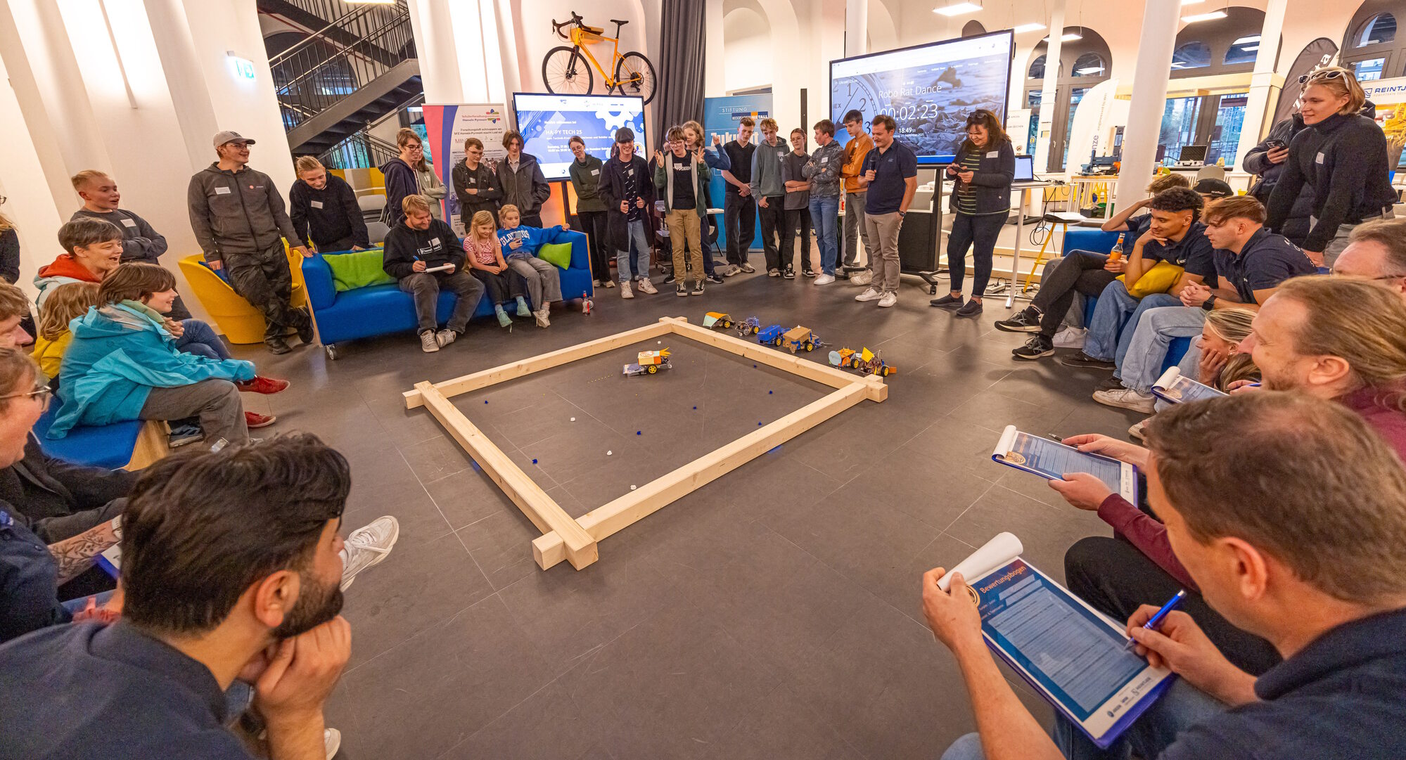 HA-PY Tech 25 der Technik-Event für Schülerinnen und Schüler aus der Region bei zedita in Hameln